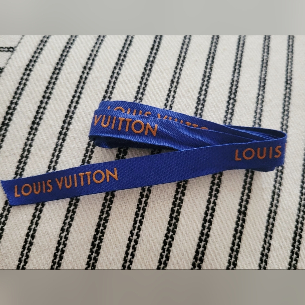 Louis Vuitton Royal Blue Ribbon 29inches